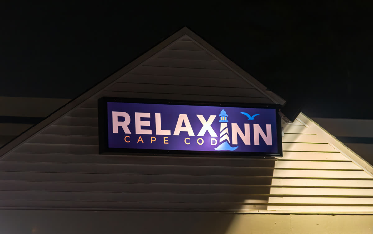 Relax Inn Cape Cod exterior and property grounds
